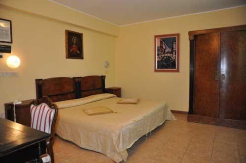 Hotel Tortorina Urbino Extérieur photo