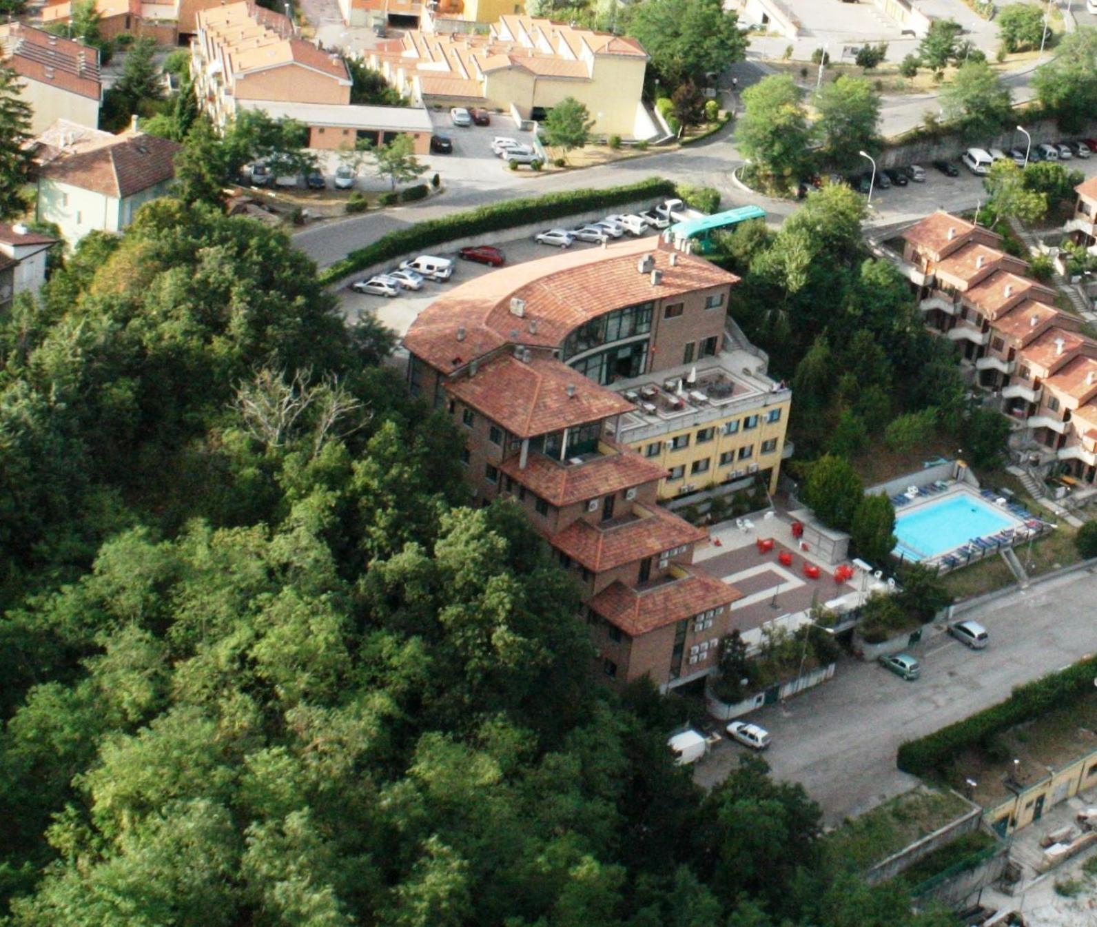 Hotel Tortorina Urbino Extérieur photo